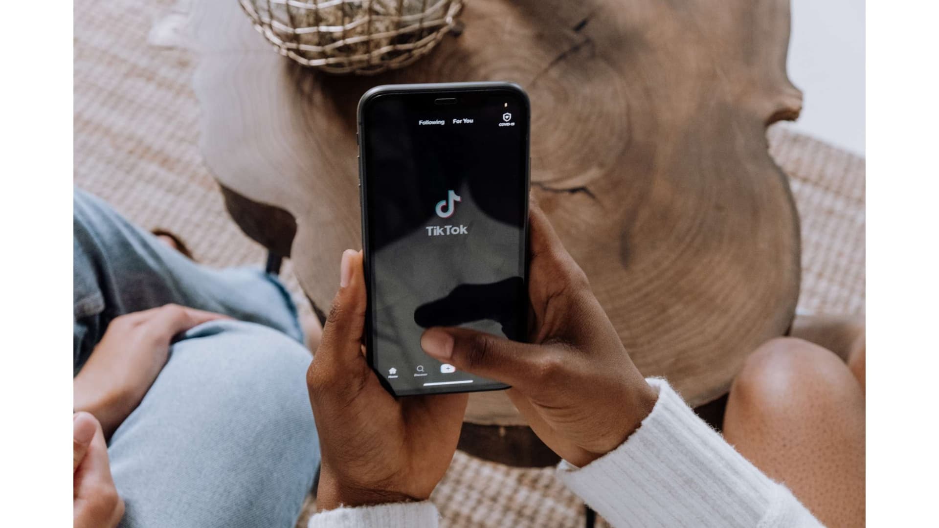 Gewinnen Sie Aufmerksamkeit auf TikTok: FanHype.de liefert schnell echte Follower