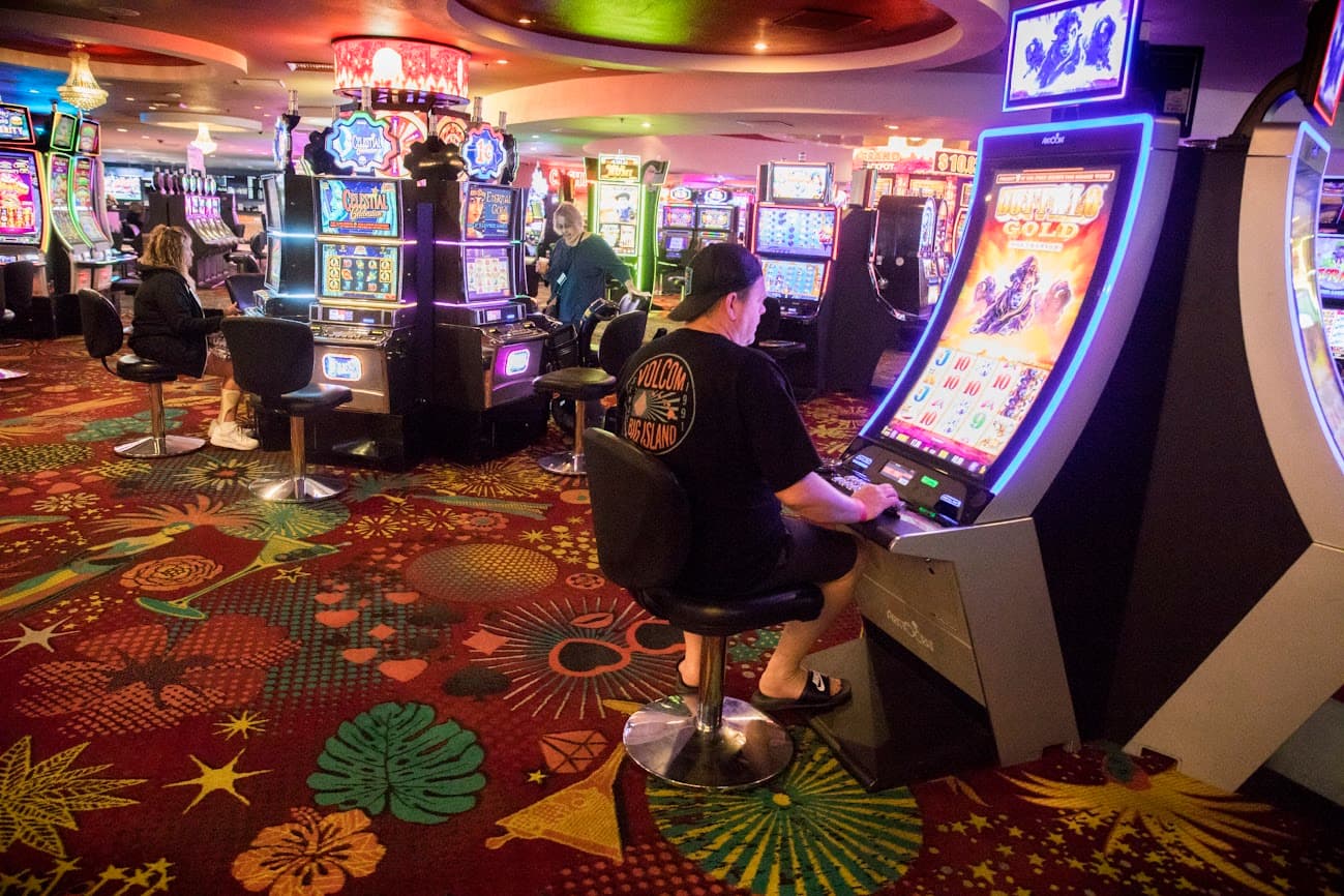Menemukan Postingan Tamu: Evolusi Hiburan Toto Macau Online