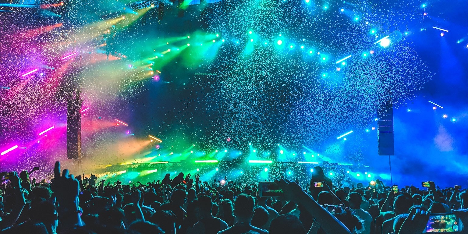 After-Work-Momente, die Berlin bewegen, als Teamevent und exklusiv für geschlossene Guppen für 20 bis 120 Personen in der Eventlocation Vivont Berlin
