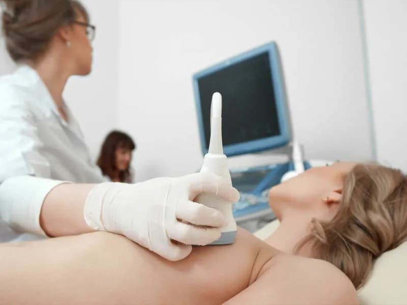 Sicher und ästhetisch: Brustvergrößerung mit Implantaten in Bochum