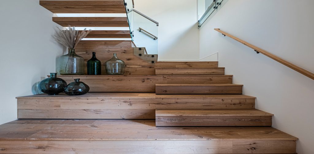 Der Treppe Konfigurator zeigt Ihnen den Preisunterschied zwischen verschiedenen Treppentypen