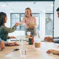 Headhunter-Strategien für langfristige Mitarbeitermotivation