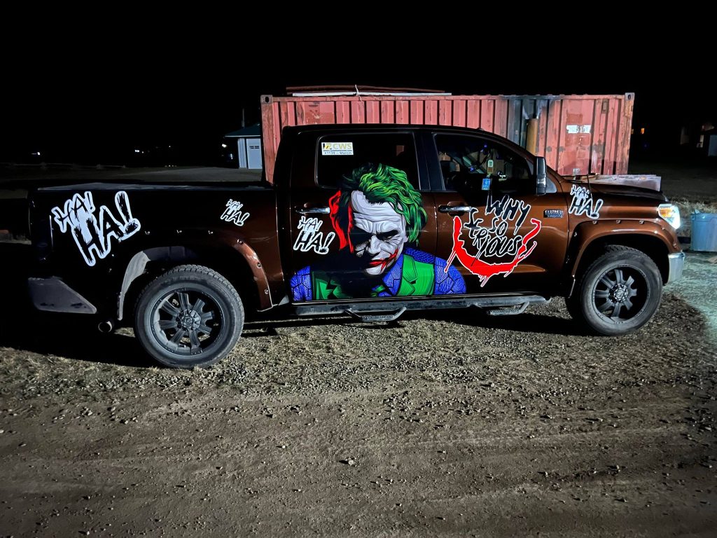 Verwandeln Sie Ihr Fahrzeug in ein rollendes Kunstwerk: car itasha